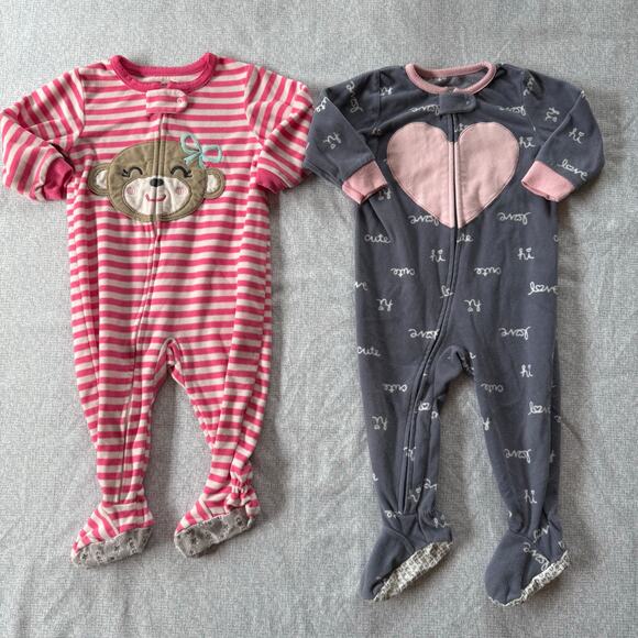 12 Month Footed Fleece Sleepers - Picture 3 of 5